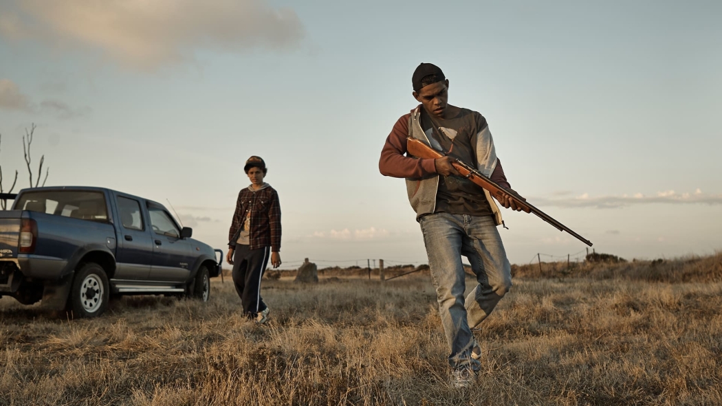 Taşlı Kıyılar izle