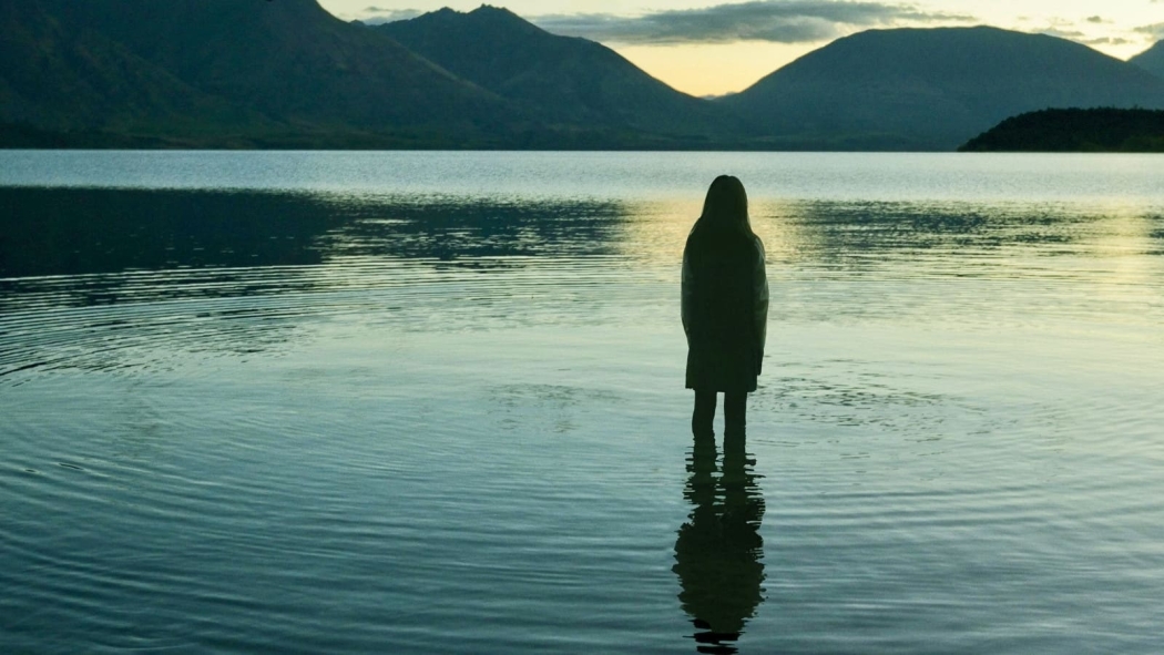 Top of the Lake 2. Sezon 3. Bölüm izle